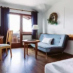 ホテル Der Baeren In Zell