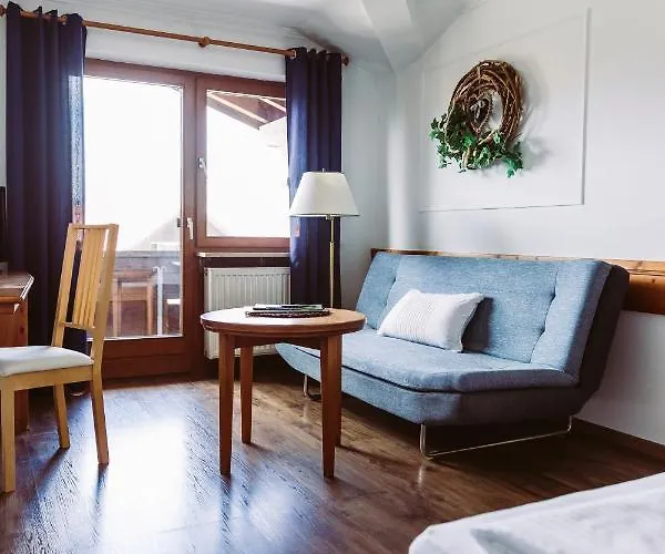 Hotel Der Baeren In Zell